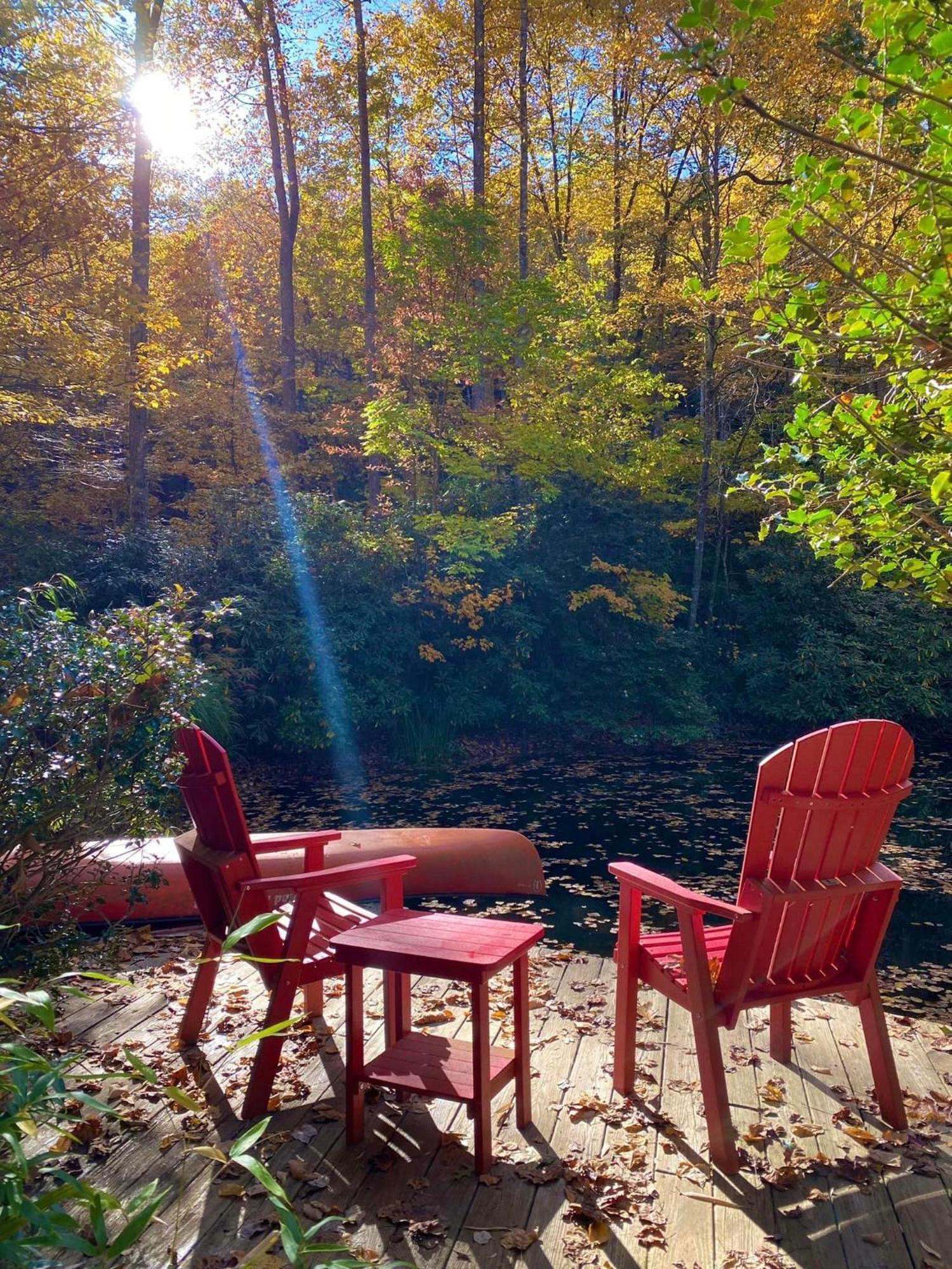 Hostal Hideaway At Harvest Moon Sylva Exterior foto